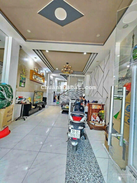 Nhà ngay mặt đường Tô Vĩnh Diện - Đông Hoà - Dĩ An sát làng đại học kinh doanh buôn bán Nhà ngay mặt đường Tô Vĩnh Diện - Đông Hoà - Dĩ An sát làng đại học kinh doanh buôn bán