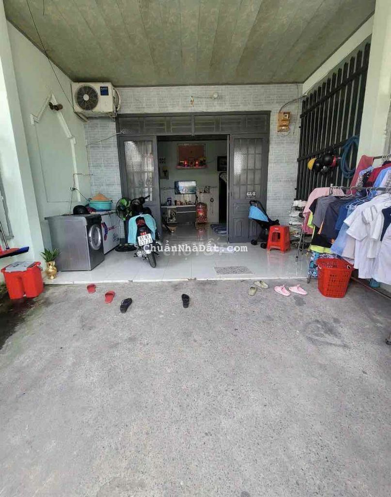 Bán Nhà Cấp 4 , P. Đông Hoà, Gần Big C Go