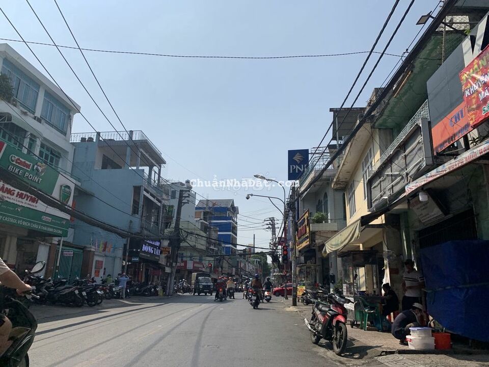 Chủ thiện chí bán gấp mặt tiền Lê Đức Thọ,dt 4x25m, nhà 3 tầng mới đẹp