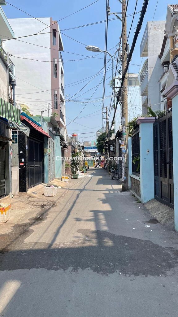 Bán rẻ nhà 4x25m, 3lầu hẻm trục thẳng 5m Nguyễn Văn Khối, p.8