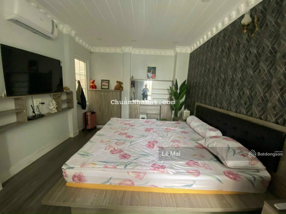 Biệt thự đẹp xây kiên cố hầm lững 3 lầu Cây Trâm P9 GV (6*17) giá 13.8 tỷ TL, hẻm 1 sẹc 10m