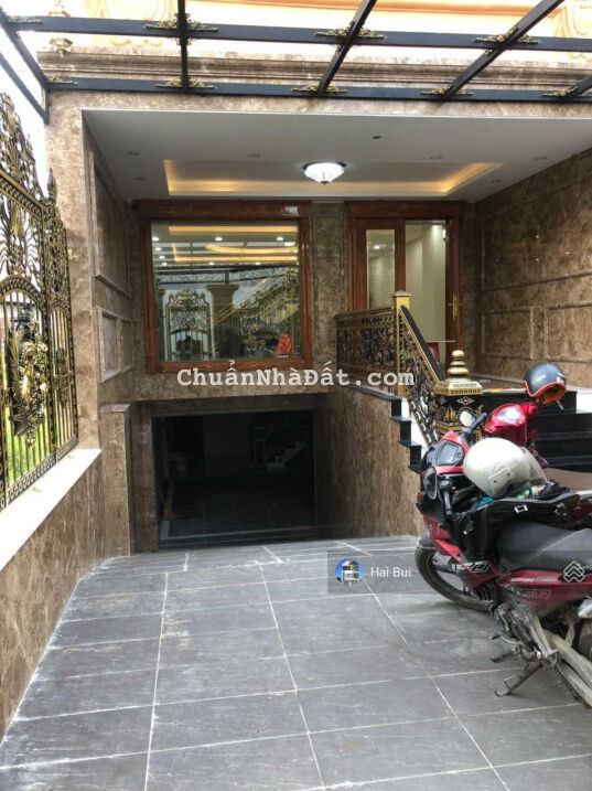 Căn hộ dịch vụ 6x30 vị trí 1 trục thẳng cách mặt tiền Quang Trung 50m - Có hầm và thang máy - 23P Căn hộ dịch vụ 6x30 vị trí 1 trục thẳng cách mặt tiền Quang Trung 50m - Có hầm và thang máy - 23P