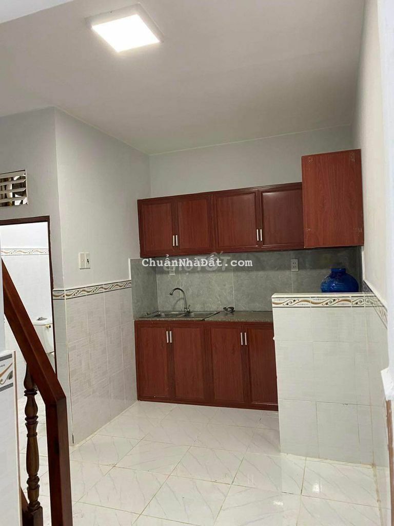 Bán Nhà 2 lầu 60m2, 3.5 tỷ Phạm Văn Chiêu, Gò Vấp , Hẻm 3 mét.