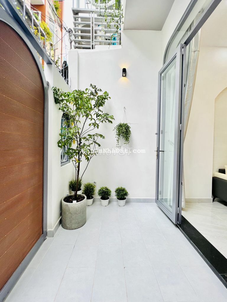 Bán nhà ĐẸP lung linh 237/Phạm Văn Chiêu 1 lầu 2PN