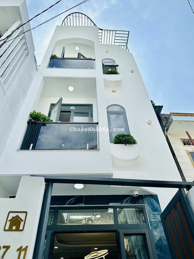 Nhà ĐẸP 137/NGUYỄN DU 2 LẦU 3PN SÂN THƯỢNG FULL NỘI THẤT CAO CẤP