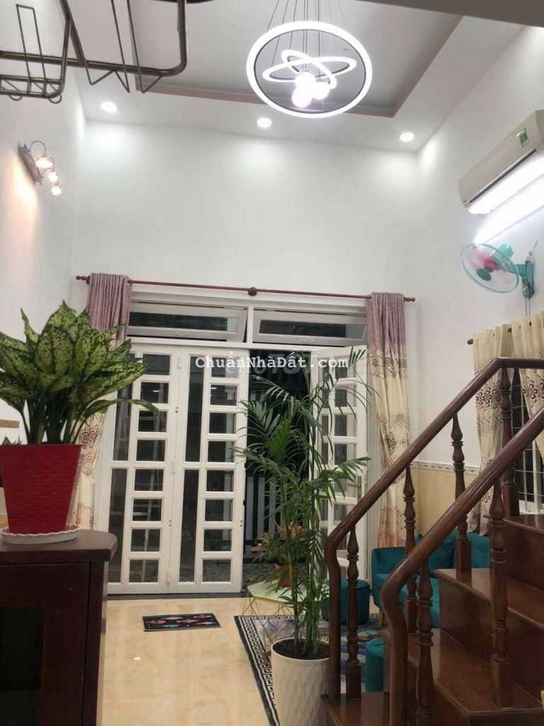 Gấp nhỉnh 2 tỷ⭐ NHÀ ĐẸP HIẾM - DIỆN TÍCH LỚN 3,6*10,5 ⭐ GIÁ TIỀN NHỎ