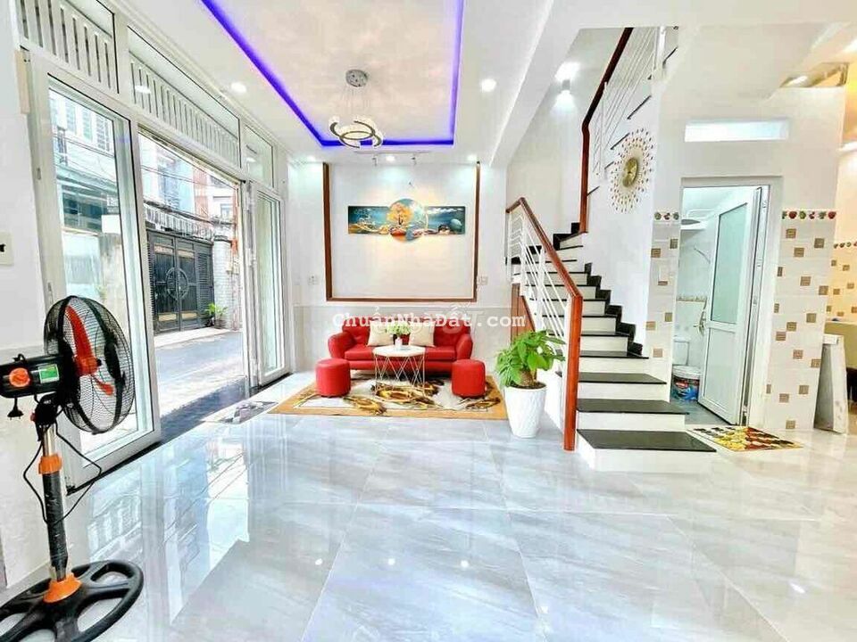 NHÀ ĐẸP LÔ GÓC KHÔNG LỘ GIỚI HẺM XE HƠI 16CHỖ THỐNG NHẤT GÒ VẤP 4TỶ TL NHÀ ĐẸP LÔ GÓC KHÔNG LỘ GIỚI HẺM XE HƠI 16CHỖ THỐNG NHẤT GÒ VẤP 4TỶ TL