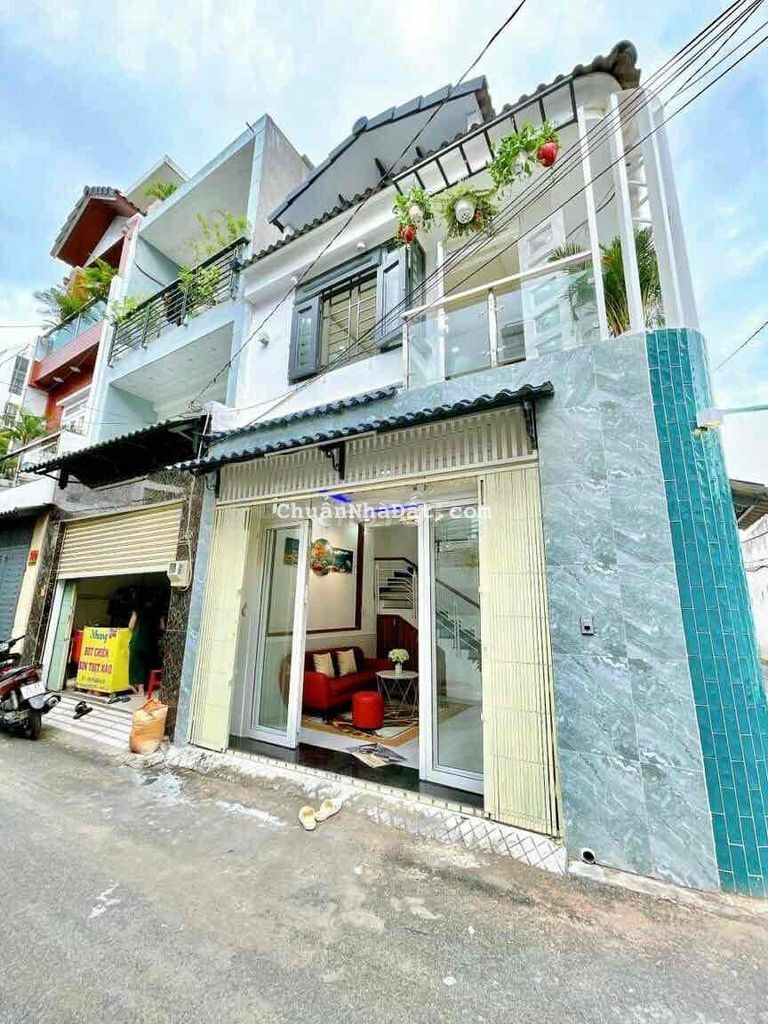 NHÀ ĐẸP LÔ GÓC KHÔNG LỘ GIỚI HẺM XE HƠI 16CHỖ THỐNG NHẤT GÒ VẤP 4TỶ TL NHÀ ĐẸP LÔ GÓC KHÔNG LỘ GIỚI HẺM XE HƠI 16CHỖ THỐNG NHẤT GÒ VẤP 4TỶ TL