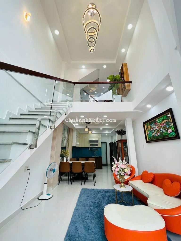 NHÀ 2 LẦU MỚI XÂY XONG ĐƯỜNG QUANG TRUNG , P12 , QUẬN - GV