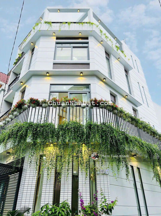 5,4 tỷ - căn góc Gò Vấp - 4 tầng full nội thất - hẻm xe tải thông