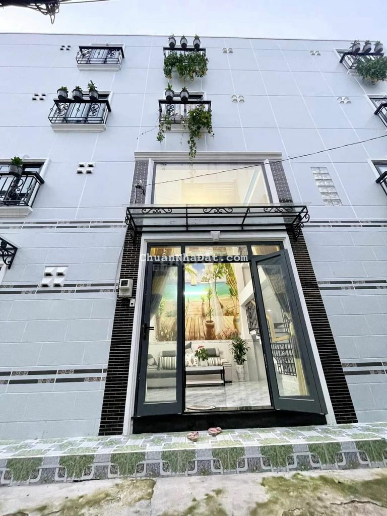 Bán nhà HXH Phan Huy Ích, P14, Gò Vấp, 4 lầu, 5 Pn, 6 Wc = 4.89 tỷ