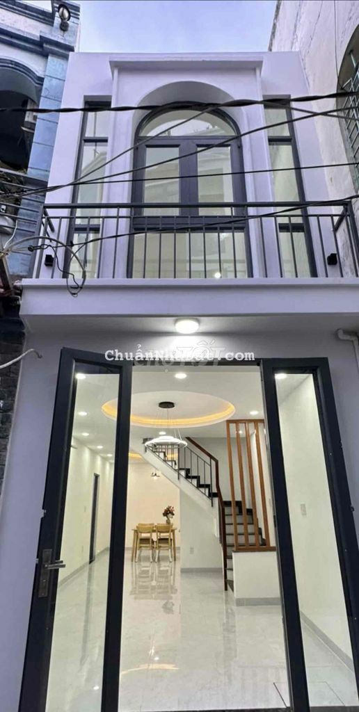 nhà đẹp ở ngay 51m2 3 tầng đường Lê Văn Công Gò Vấp