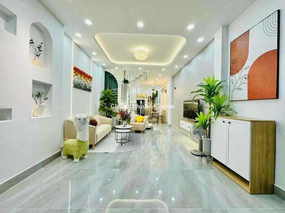 Bán nhà Hẻm xe hơi cách 30 m ra MT Phạm văn chiêu