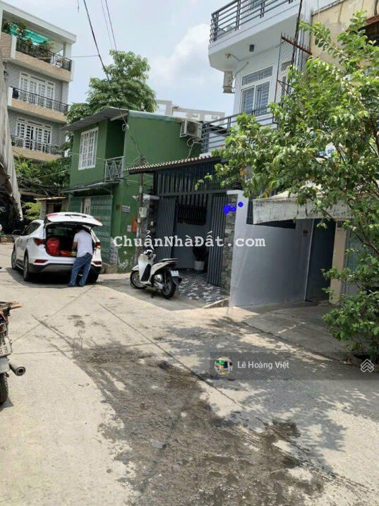 Nhà Nguyễn Thái Sơn P5 - đường xe tải vào nhà - nhà mới vào ở liền