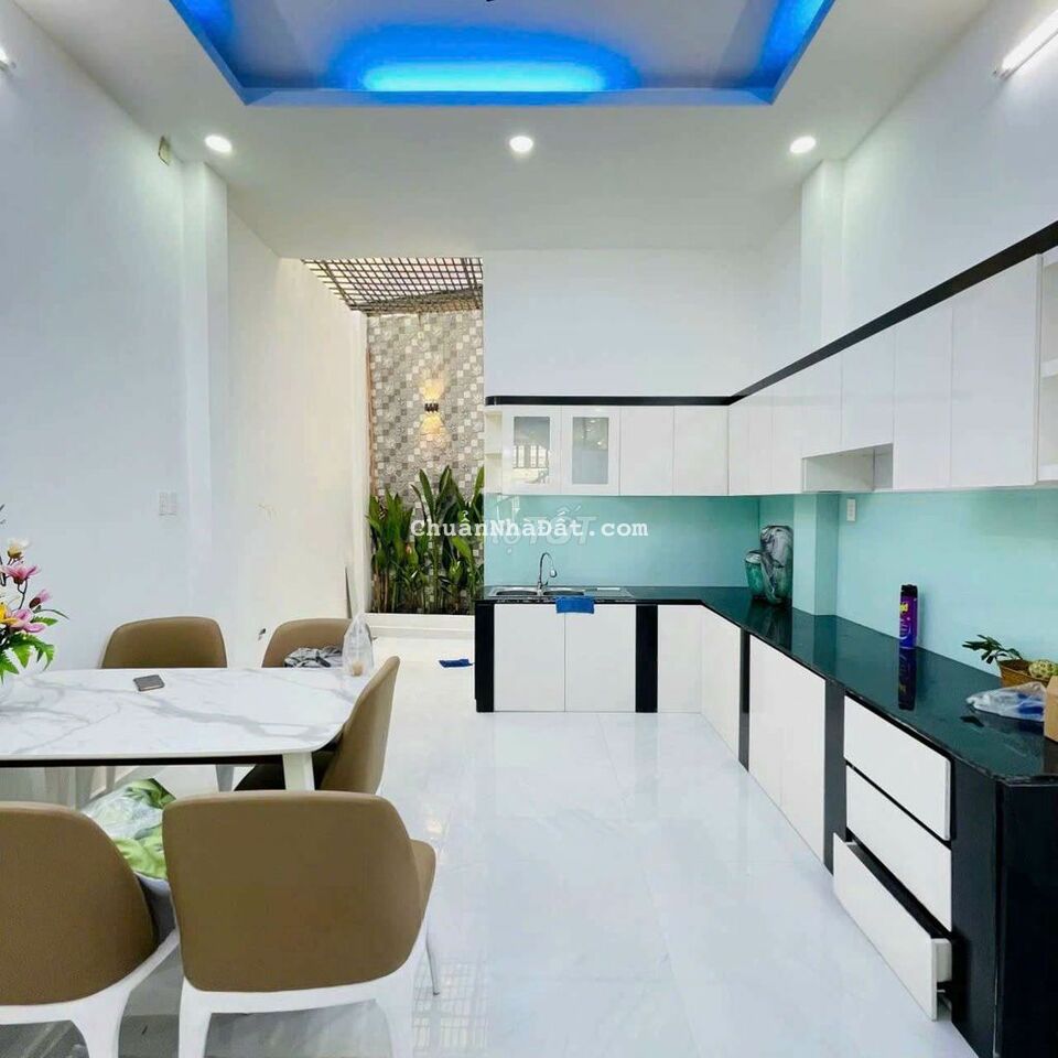 BÁN NHÀ ĐẸP ĐƯỜNG 51 PHƯỜNG 14 GÒ VẤP, SỔ SẲN CHÍNH CHỦ SANG TÊN LIỀN