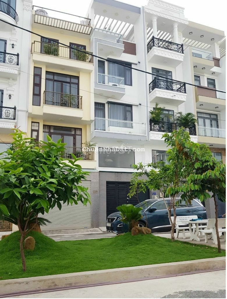 Nhà HẺM XE TẢI 10M Phan Văn Trị, P.5, 4x15m, 4 tầng, ngay Emart,10,8tỷ