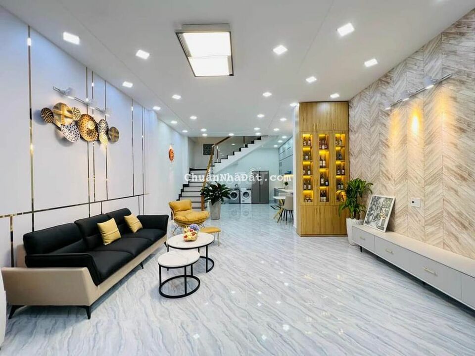 Bán nhà HXH Nguyễn Văn Khối, P9, Gò Vấp, 3 lầu, 4pn, 3wc = 7.4 tỷ Bán nhà HXH Nguyễn Văn Khối, P9, Gò Vấp, 3 lầu, 4pn, 3wc = 7.4 tỷ