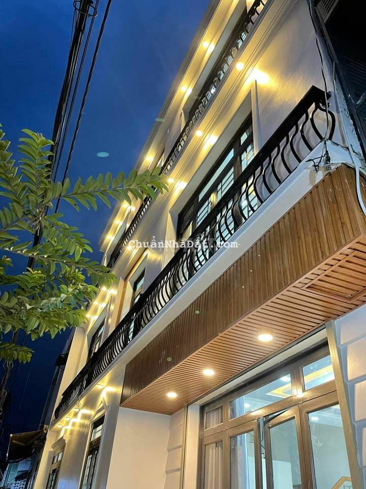Nhà 2 lầu 2/ thống nhất DT 12x16m full nội thất giá 5.8 tỷ TL