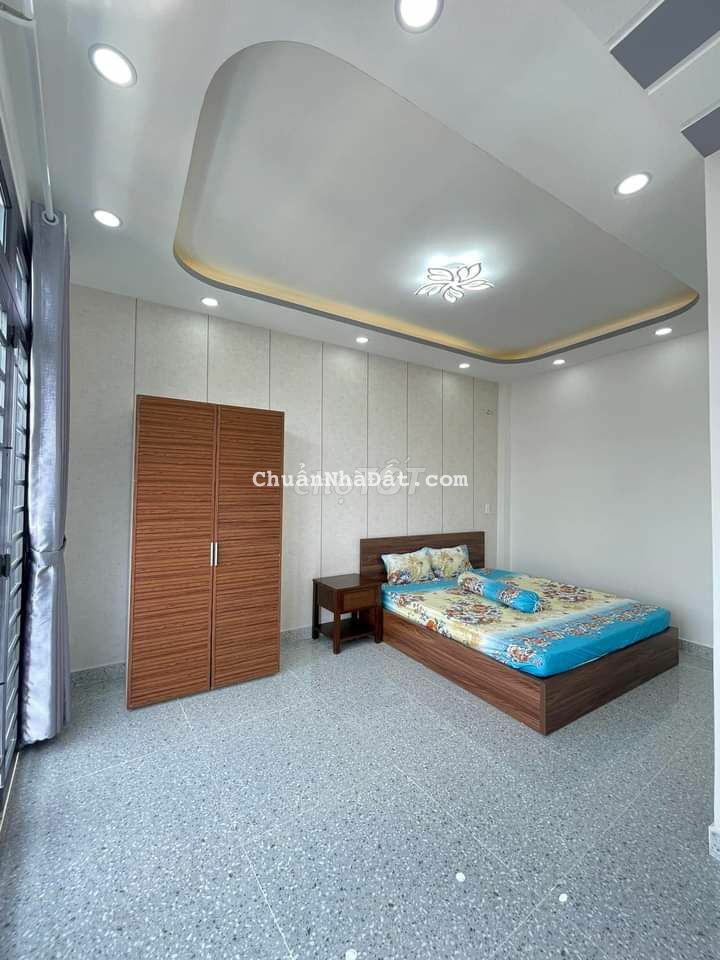 Nhà 2 lầu 2/ thống nhất DT 12x16m full nội thất giá 5.8 tỷ TL