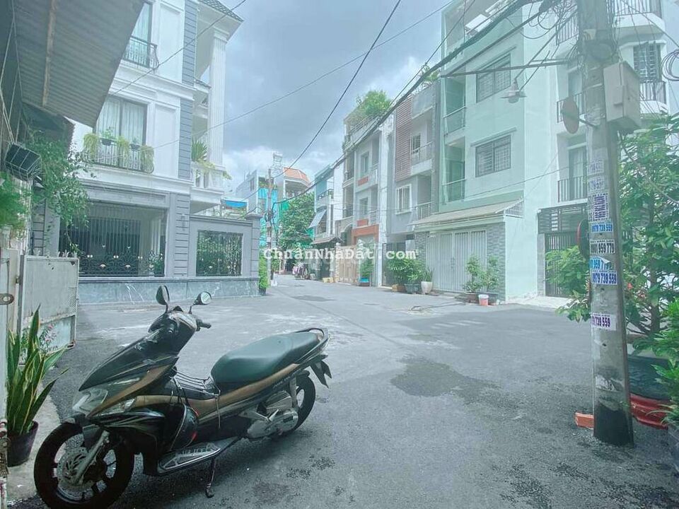 NHÀ TRUNG TÂM GÒ VẤP 60M2 GIÁ CHỈ NHỈNH 5 TỶ ĐƯỜNG NGUYỄN THÁI SƠN P4