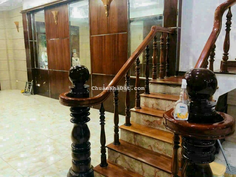 Bán nhà Phạm Huy Thông, P.7, Gò Vấp: 4,4 x 16, giá 10,5 tỷ