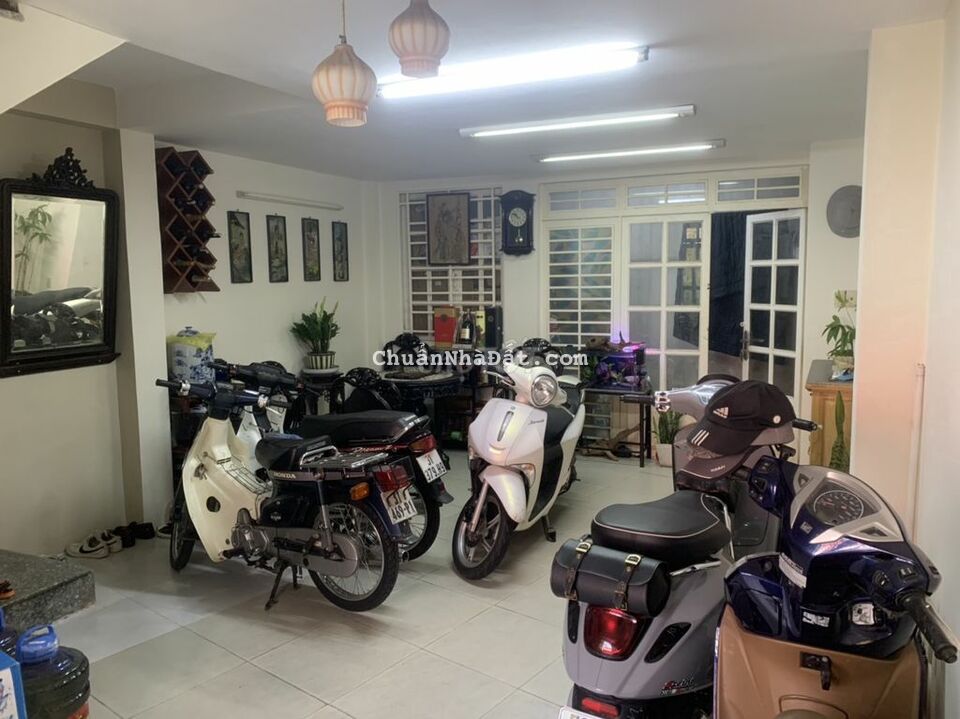 Bán gấp nhà DƯƠNG QUẢNG HÀM ngang 7m kết cấu 3 lầu,hẻm xe tải chỉ 7,1t