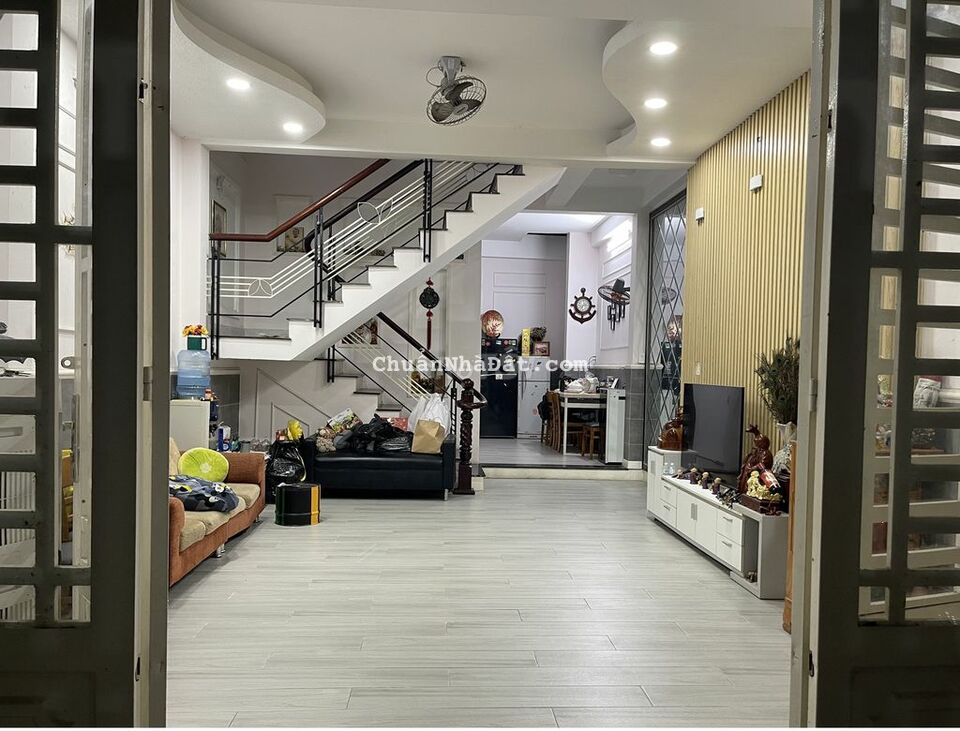 Bán gấp nhà HẺM XE HƠI TRÁNH NHAU, 5X16M, 3 LẦU, ĐSỐ LÊ ĐỨC THỌ,7,7 TỶ