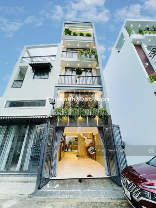 Nhà phố hiện đại Gò Vấp - Có thang máy - nở hậu 6,5m - full nội thất - khu vip Nhà phố hiện đại Gò Vấp - Có thang máy - nở hậu 6,5m - full nội thất - khu vip