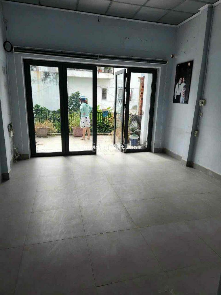 BÁN NHÀ RỘNG 80m2 GIÁ RẺ 4.88 TỶ - DH CÔNG NGHIỆP 4 LE LỢI BÁN NHÀ RỘNG 80m2 GIÁ RẺ 4.88 TỶ - DH CÔNG NGHIỆP 4 LE LỢI