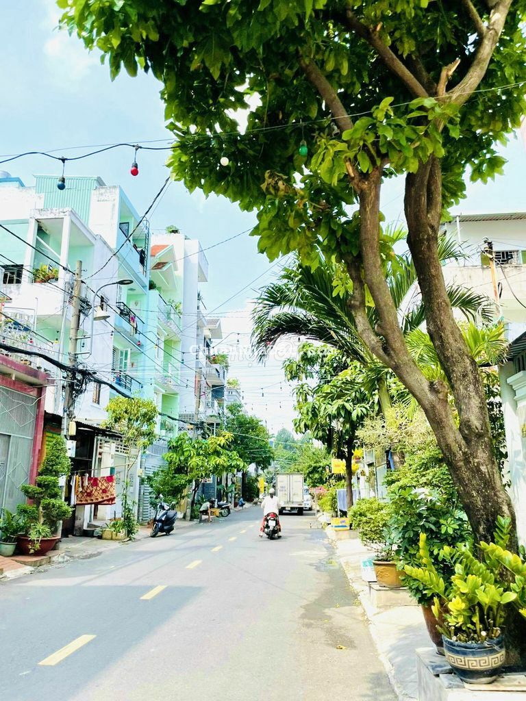 Bán nhà mặt tiền sân bay rẻ (4x21) 216/ Nguyễn Văn Công P3 Gò Vấp