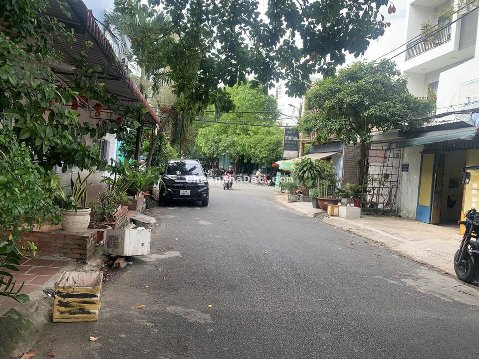 HXH 10m thông Lê đức thọ- khu tennis Hoàng Long 5x17m 10.5 tỷ HXH 10m thông Lê đức thọ- khu tennis Hoàng Long 5x17m 10.5 tỷ