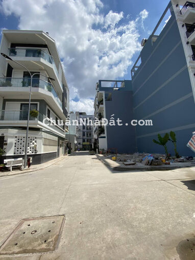 Bán nhà khu vip Bason Phan Văn Trị, P7, Gò Vấp 5*18m 3 lầu, giá giảm sập sàn 16 tỷ chỉ còn 15.7 tỷ