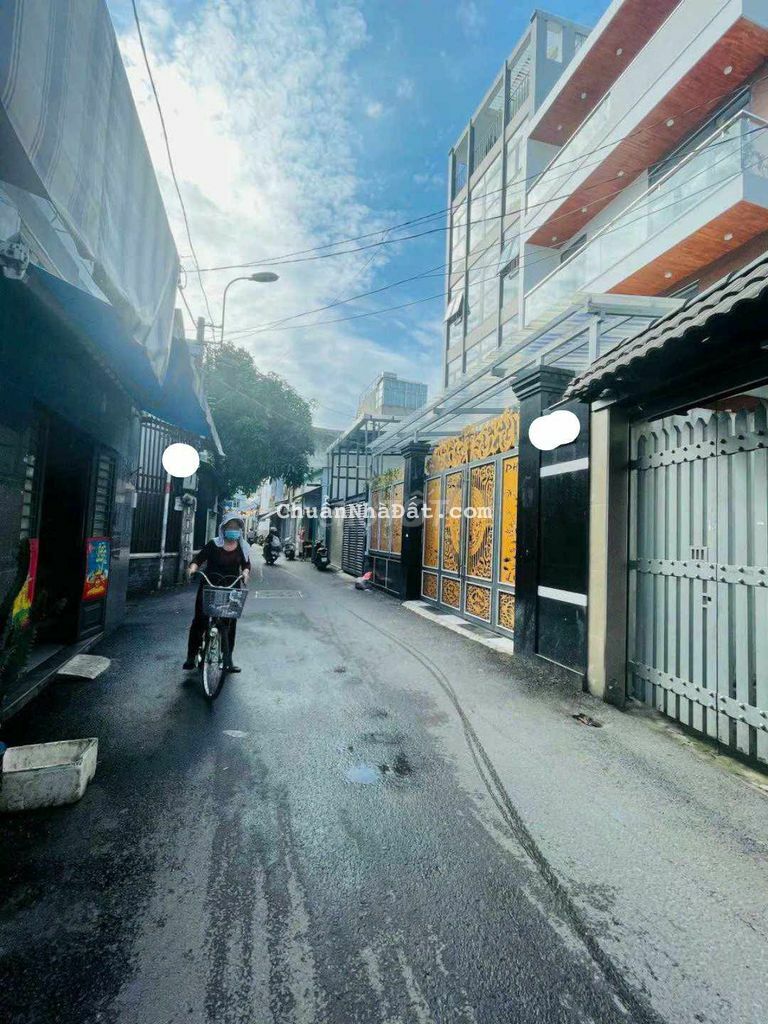 Bất Ngờ Bán Nhà MT 90m2 Nguyễn Văn Công, Gò Vấp, Sát Chợ. Bất Ngờ Bán Nhà MT 90m2 Nguyễn Văn Công, Gò Vấp, Sát Chợ.