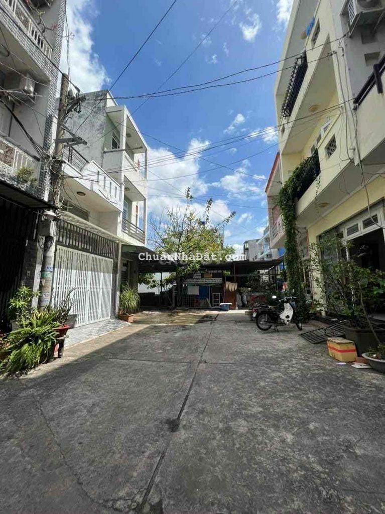 HẺM 8M VUÔNG VỨC KHÔNG LỘ GIỚI-PHÂN 2 LÔ BAO ĐẸP LÊ ĐỨC THỌ P13 GV 90M