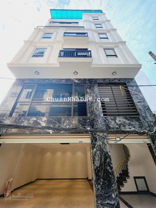 Bán tòa chung cư mini phố Tạ Quang Bửu, Hai Bà Trưng, 100m2 x 8t, MT 6m, ô tô, dòng tiền 170tr/th Bán tòa chung cư mini phố Tạ Quang Bửu, Hai Bà Trưng, 100m2 x 8t, MT 6m, ô tô, dòng tiền 170tr/th