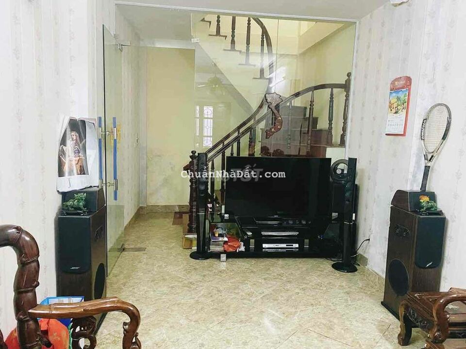 Chính chủ cần bán! Kim Ngưu_oto_ngõ thoáng 30m*5t