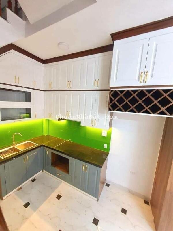 Nhà Đẹp Bạch Mai, Hai Bà Trưng 30m, 5 tầng, mt 3.1m, giá 4.5 tỷ.