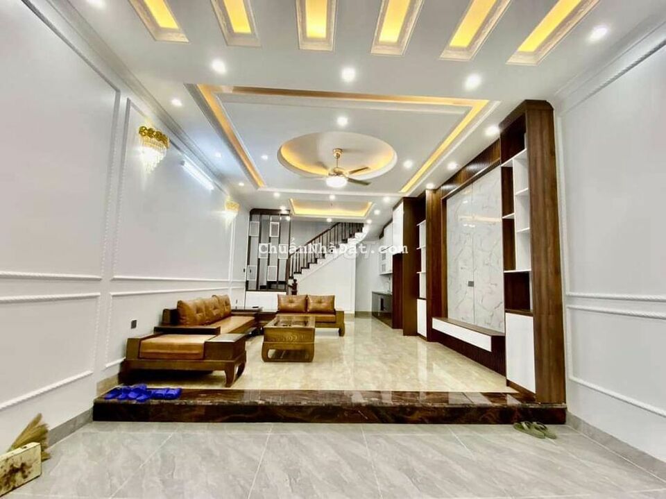 Cần bán nhà TRẦN KHÁT CHÂN. HAI BÀ TRƯNG. 5 TẦNG. MT 5,5M.GIÁ CHỈ 4 TỶ Cần bán nhà TRẦN KHÁT CHÂN. HAI BÀ TRƯNG. 5 TẦNG. MT 5,5M.GIÁ CHỈ 4 TỶ