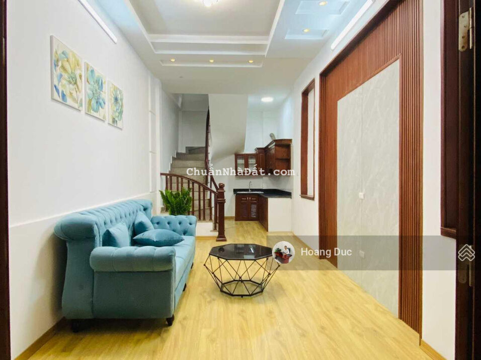 Nhà ngã tư Lò Đúc Kim Ngưu. Diện tích 34,5 m2 đẹp giá 3,29 tỷ