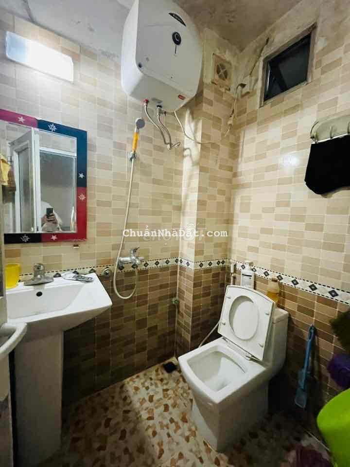 Giá cắt lỗ! Kim Ngưu_nhà đẹp_Full đồ _35m*5 r