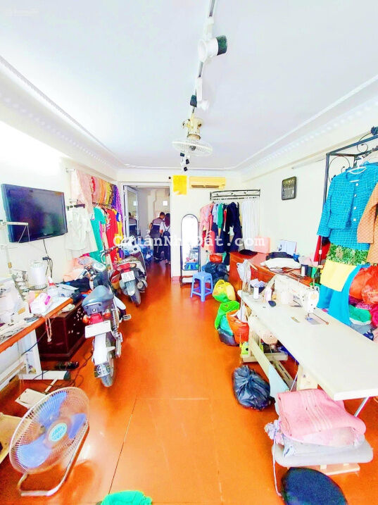 Gấp sở hữu ngay căn nhà ngõ ô tô giá chỉ 3.75 tỷ phố Trần Khát Chân 35m2 x 5 tầng Hai Bà Trưng Gấp sở hữu ngay căn nhà ngõ ô tô giá chỉ 3.75 tỷ phố Trần Khát Chân 35m2 x 5 tầng Hai Bà Trưng