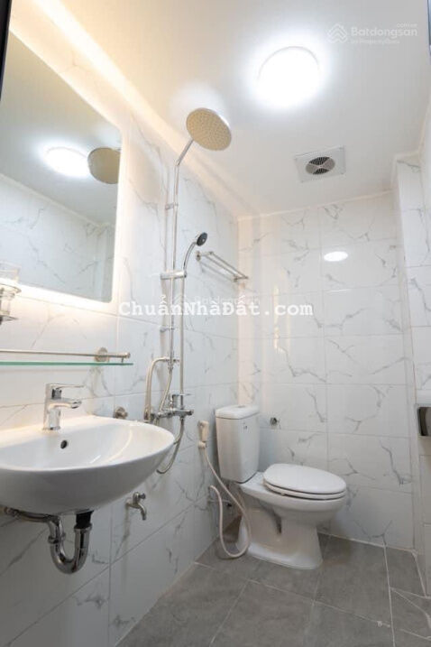 Bán nhà Minh Khai, ngõ thông tứ tung, ba ngác đỗ cửa, ô tô qua cổng 36m2, 3,65 tỷ