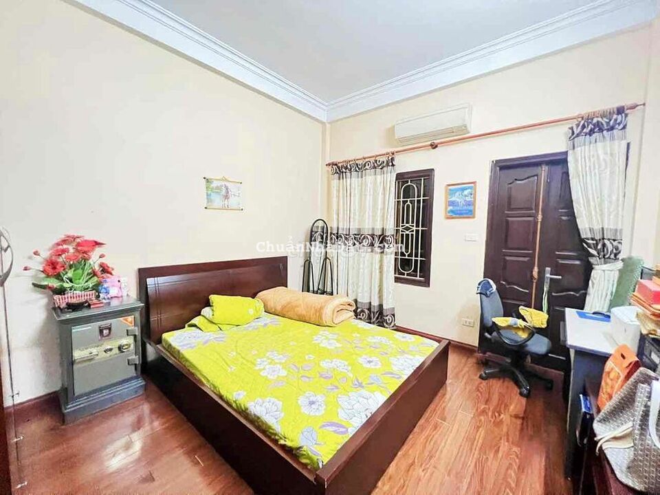 Cần bán nhanh! Thanh nhàn_phân lô_sát phố_ở sướng