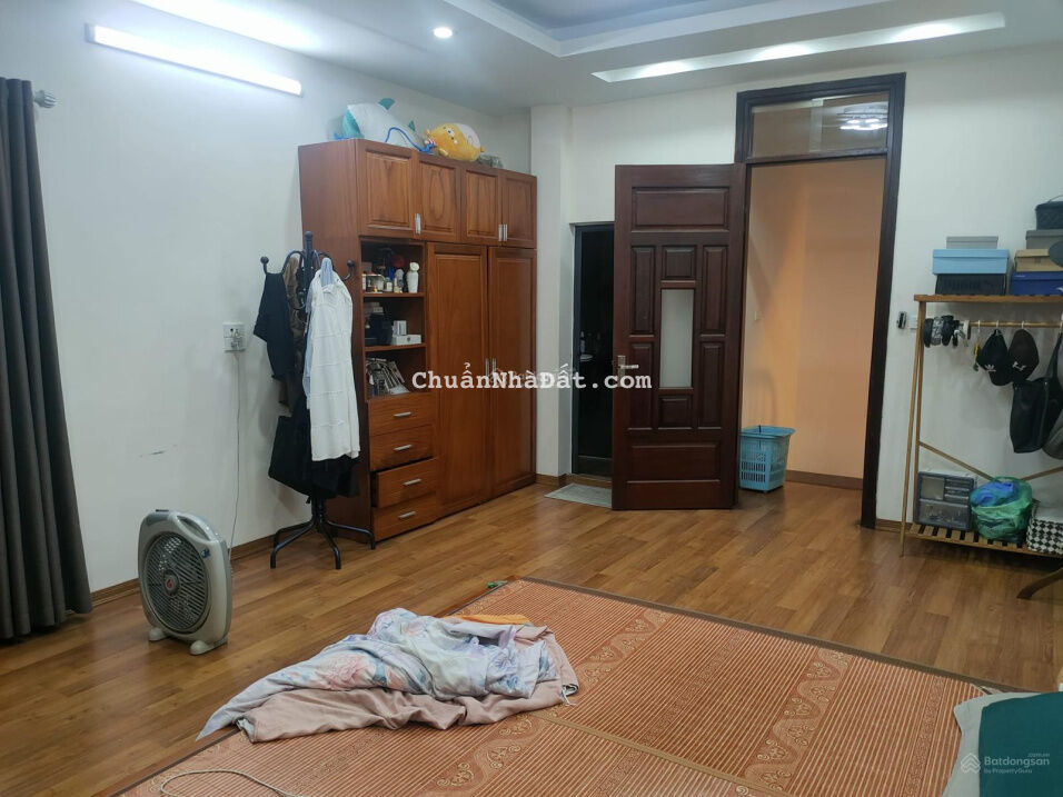 BÁN NHÀ THANH NHÀN, 40M2, MT4,2M, 5 TẦNG, LÔ GÓC, Ô TÔ ĐỖ, NỘI THẤT VIP, ĐỦ TIỆN ÍCH, GIÁ CHÀO 5 TỶ