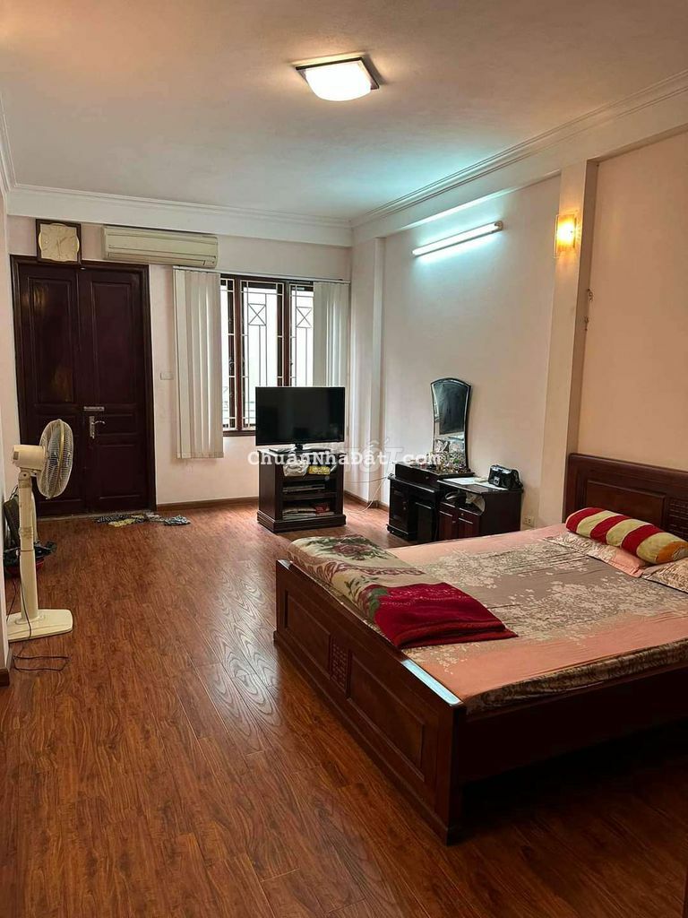 PHỐ VIP LÊ THANH NGHỊ DT RỘNG , GẦN Ô TÔ TRÁNH HƠN 5 TỶ PHỐ VIP LÊ THANH NGHỊ DT RỘNG , GẦN Ô TÔ TRÁNH HƠN 5 TỶ