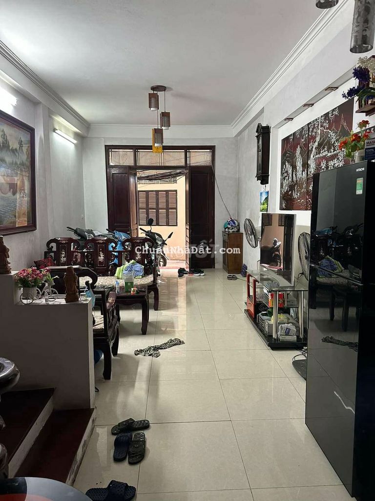 PHỐ VIP LÊ THANH NGHỊ DT RỘNG , GẦN Ô TÔ TRÁNH HƠN 5 TỶ PHỐ VIP LÊ THANH NGHỊ DT RỘNG , GẦN Ô TÔ TRÁNH HƠN 5 TỶ