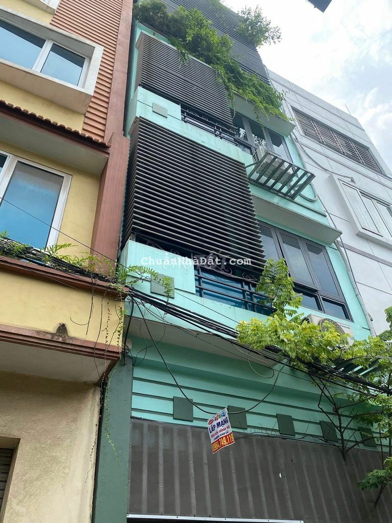 Bán nhà mặt phố Tây Kết-4 ô tô tránh-thang máy-43m2 x5T giá nhỉnh 7 tỷ