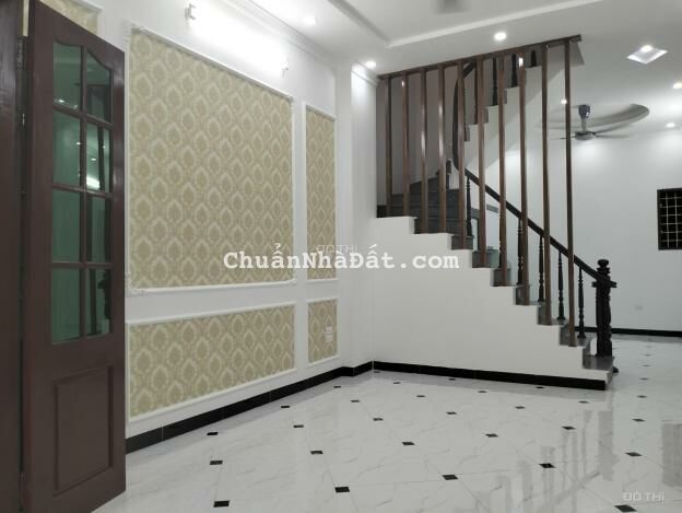 Bán nhà ngõ 185 Minh Khai, Hai Bà Trưng - Nhà đẹp gần phố - 5m ra ô tô- 45m2 giá 5.95tỷ