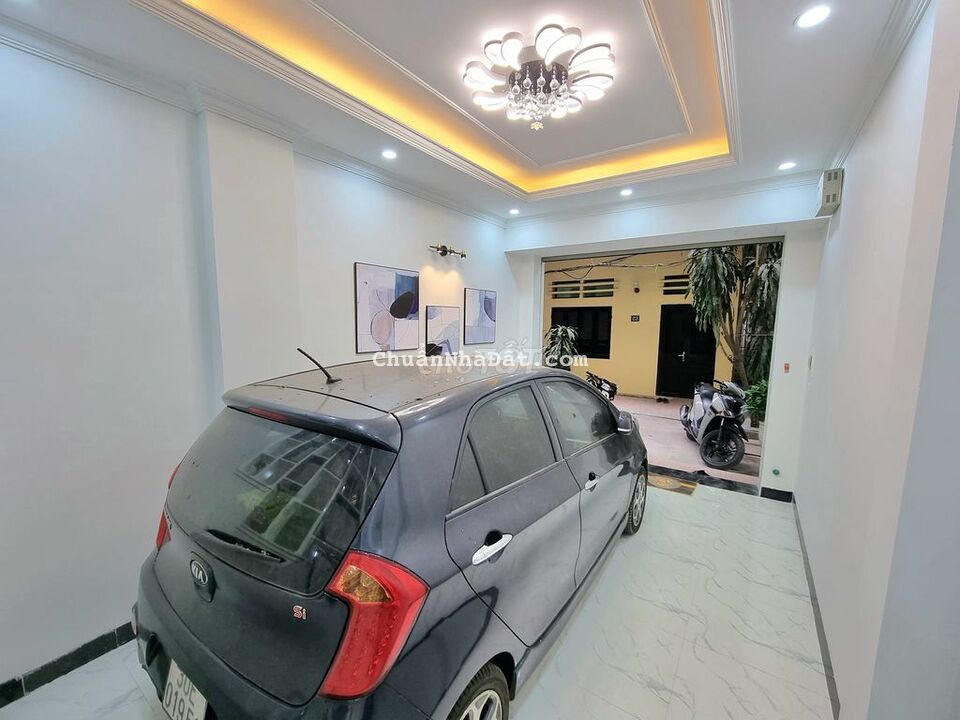 Bán nhà phố BÙI NGỌC DƯƠNG, Q.HAI BÀ TRƯNG, Ô TÔ VÀO NHÀ, 45m x5t x 4m