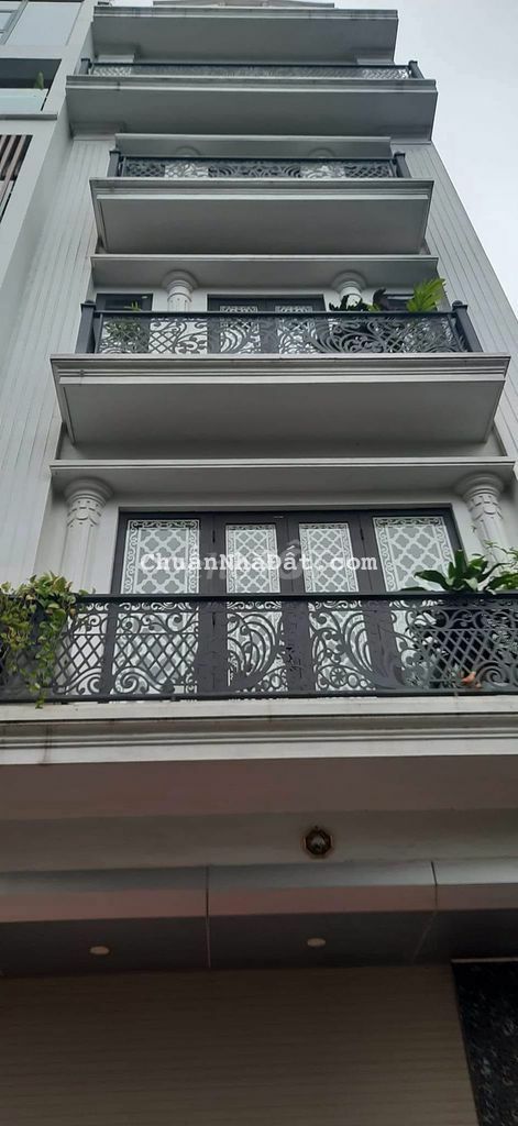 Bán nhà Phố Minh Khai - Ô Tô Đỗ Cửa - 45m2 x 5 tầng chỉ 5.5 tỷ